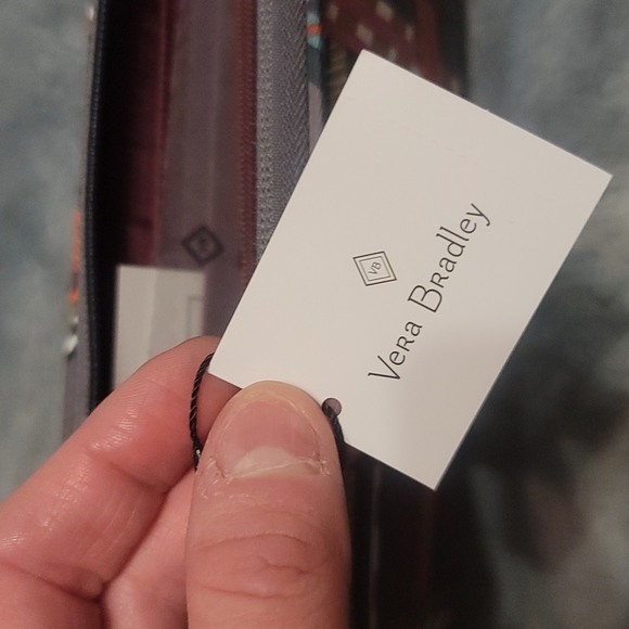 VERA BRADLEY Midtown RFID Wristlet: City Plaid: GRAY: NWT - Picture 5 of 5